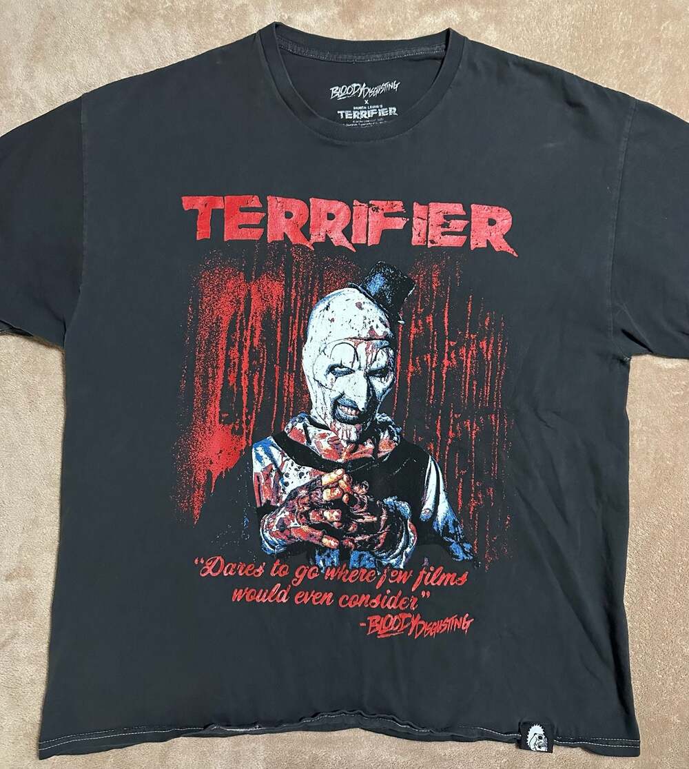 Ripple Junction Terrifier Art the Clown Graphic T-Shirt Size Large